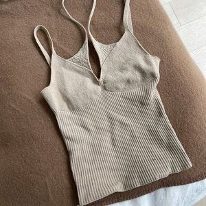 Source unknown underlayered knit top